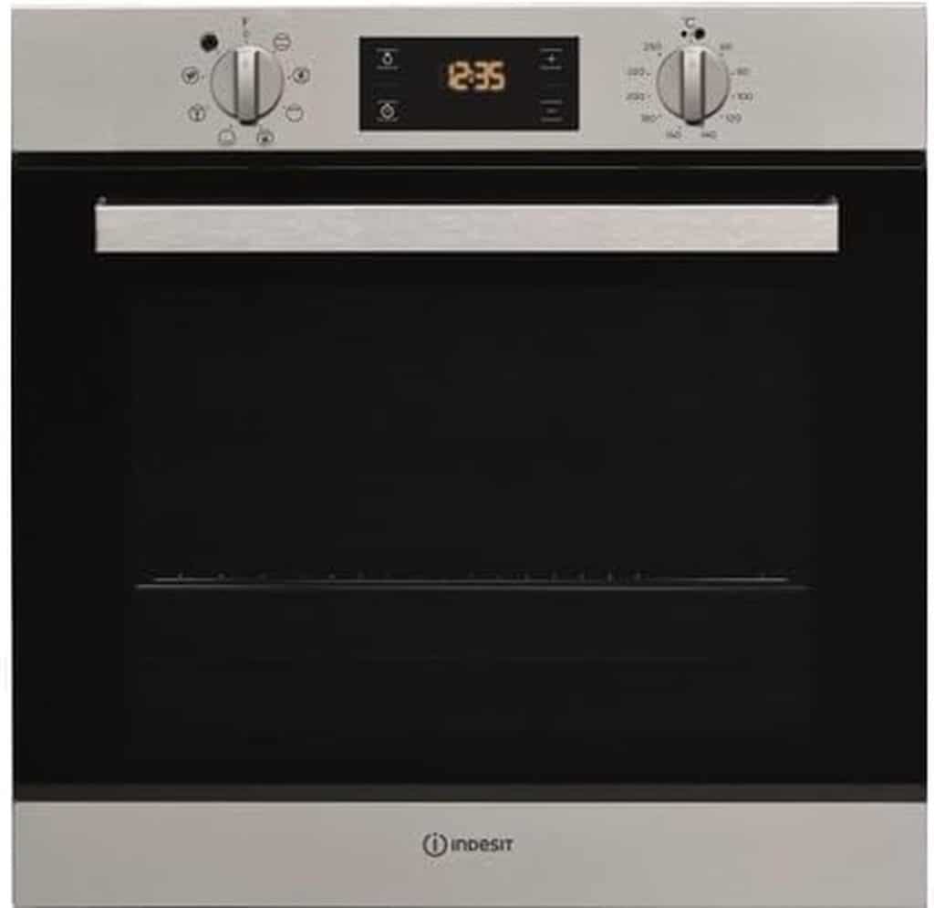 Test du four encastrable Indesit IFW6540CIX et ses 8 modes de cuisson
