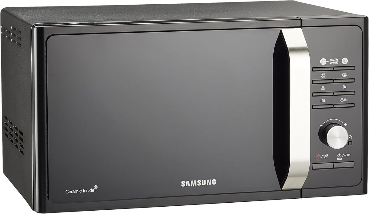 Test du micro-ondes Samsung MG23F302TAK : puissance et cuisson saine