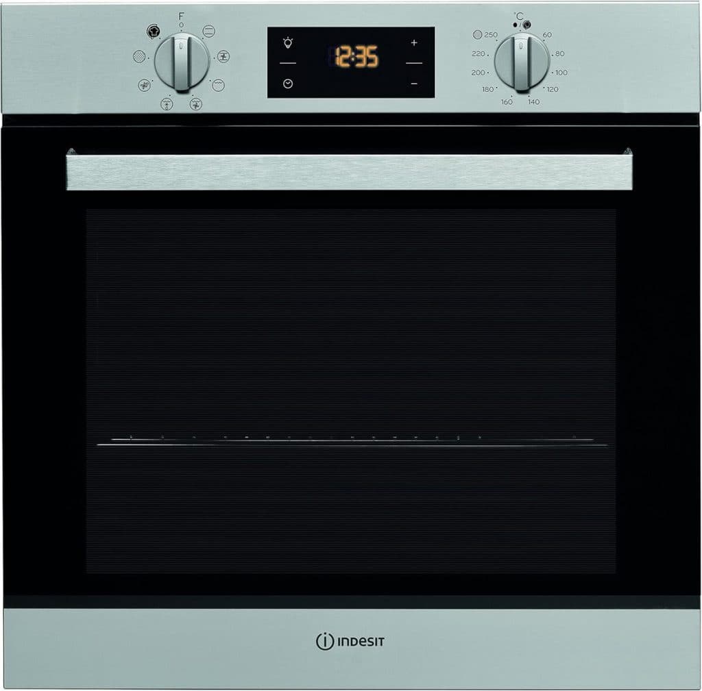 Test du four encastrable Indesit IFW6540PIX : pyrolyse et 7 modes