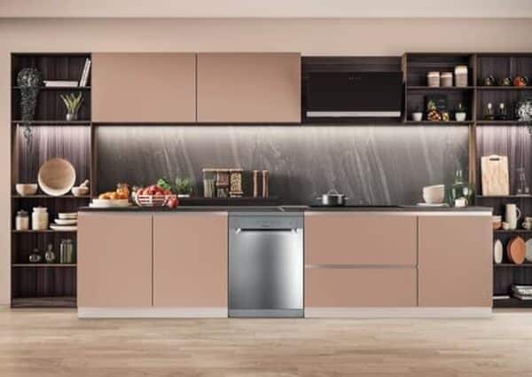Découvrez les performances et caractéristiques du lave-vaisselle Hotpoint H2FHL626X en inox : efficacité, design 60 cm et avis utilisateur.