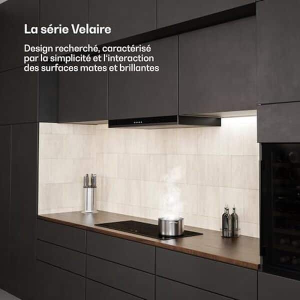 Découvrez notre analyse détaillée de la plaque induction Klarstein Velaire 90 cm avec boost 7000W : puissance, design et fonctionnalités au rendez-vous pour une cuisine optimisée.