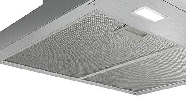 Découvrez notre analyse complète de la hotte murale Bosch Serie 2 en acier inoxydable : performance, design et efficacité à 590 m³/h pour une cuisine impeccable