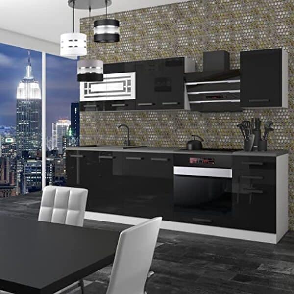 Découvrez la cuisine équipée Belini Margaret 240 cm en noir brillant, un choix élégant alliant fonctionnalité et style pour maximiser votre espace culinaire.